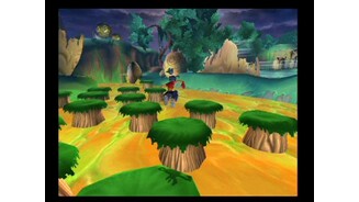 That orange water looks deadly, dont mistime your jumps!
