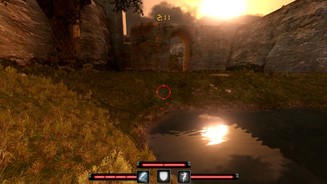 Shootmania: StormHin und wieder bietet das Spiel kleine optische Lichtblicke wie diesen See im Sonnenuntergang.