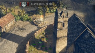 Sudden Strike 4Bringt »Panzerknacker«-Punkte: Unser Bazooka-Schütze im Kirchturm hat das Sturmgeschütz zerlegt.