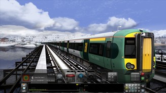 Train Simulator 2013Anfahrt auf die Endstation: Unser Eurostar an der Nordostküste der Isle of Wright, kurz vor dem Bahnhof auf dem Pier von Ryde.
