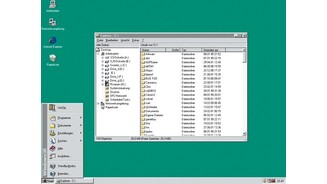 Windows 95 (1995)Den bis dahin größten Entwicklungssprung macht Microsoft mit Windows 95. Besonders stabil war die erste Version nicht, aber hier feierten das Startmenü, die Taskleiste und der Windows Explorer ihr Debut.