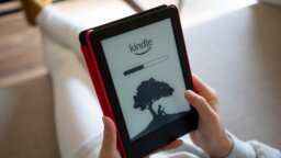 Amazon Kindle: So erstellt ihr euren eigenen Hintergrund auf dem E-Reader