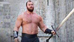 George R.R. Martin liebt eine blutige Netflix-Serie - jetzt lässt er für einen gemeinsamen Film mit ihrem Studio wieder Game of Thrones liegen