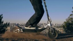 Schneller als ein Auto: Dieser wahnwitzige E-Scooter schafft über 120 kmh