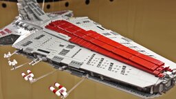 250.00 Teile und 4,5 Meter lang: Ein Bastler hat eine der größten Star-Wars-Schlachten aus Lego nachgebaut und die Fans sind begeistert