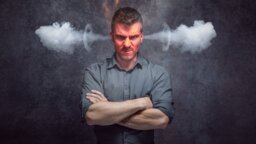 Instagram, Facebook, TikTok und Co.: Wie eure Wut im Netz zu Geld wird - jedoch nicht für euch