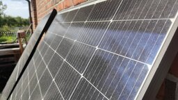 Wenn ihr ein Balkonkraftwerk kaufen wollt, dann macht nicht diesen Fehler