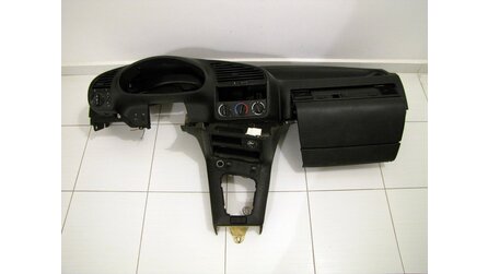 Echte BMW-Konsole für Rennspiele