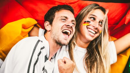 81.365 Plätze, 25.000 Liter Bier pro Spiel: Kennt ihr das größte Fußballstadion Deutschlands?