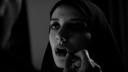 A Girl Walks Home Alone At Night - Offizieller Trailer