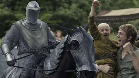 A Knight of the Seven Kingdoms nimmt das Lanzenstechen so ernst, dass sogar echte Mittelalter-Experten beeindruckt sind
