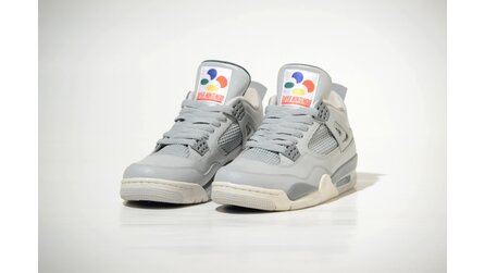 Super Nintendo - Nike Air Jordan 4