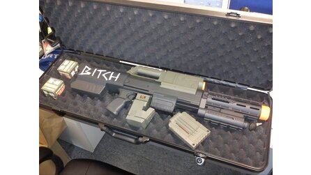 Aliens: Colonial Marines - Sega verschickt detailgetreue Nachbildung eines Puls Rifles