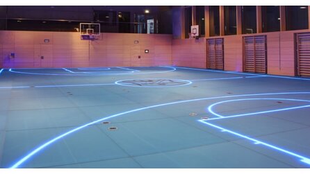 ASB Glassfloor - Tron-ähnlicher, programmierbarer LED-Fußboden