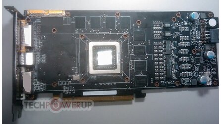 Asus arbeitet an schnellerer Radeon HD 4890 - Mehr als 900 MHz GPU-Takt, GDDR5 mit 4 GHz