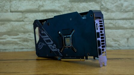 Asus Rog Strix Radeon RX 6600 XT OC Edition - Screenshots