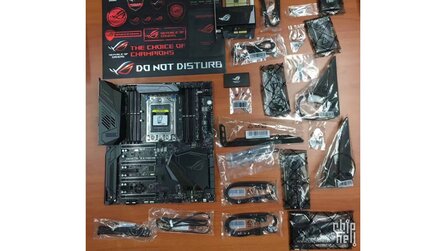 Asus X399 ROG Zenith Extreme - Bilder