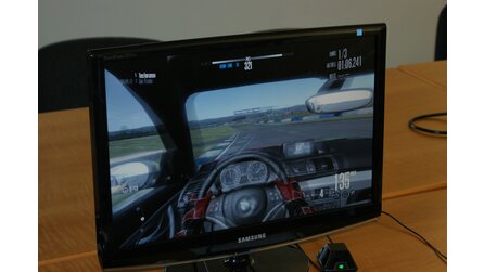 Besser Spielen mit 3D-Brille oder 3 TFTs