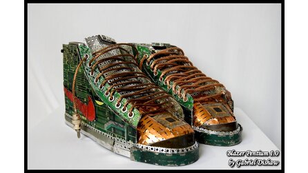 Blazer Pentium 1.0 - Schuh-Kunstwerk für Intel-Fans?