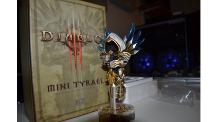 BlizzCon 2011 - Goodie Bag: Diablo 3-Figur, Geheim-DLC + mehr
