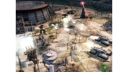 C+C 3: Tiberium Wars - Hollywood-Stars spielen mit