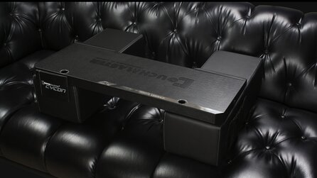 Nerdytec Couchmaster Cycon Titan Edition - Bilder