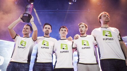 CS:GO - Sieger der Dreamhack vergessen Trophäe in Leipzig