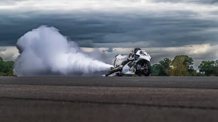 Ehepaar baut dampfbetriebenes Motorrad in der Garage: Das knackt einfach mal brutale 300 kmh