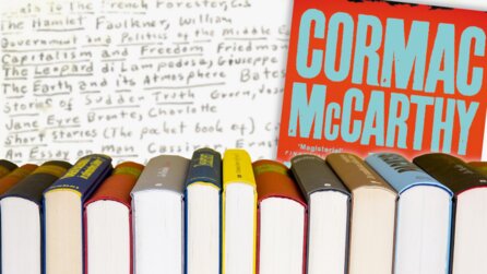 Verstorbener Mann hat über 3.500 Bücher gelesen und jedes davon händisch aufgeschrieben – jetzt ehrt ihn seine Stammbibliothek