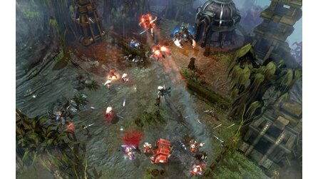 Warhammer 40K: Dawn of War 2 - Mehr Spielszenen mit Eldar, Space Marines und Orks