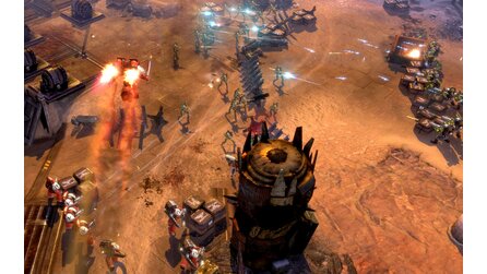 Dawn of War 2 - Space Marines äschern im Video Gegner ein