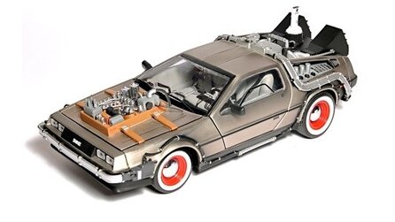 DeLorean als USB-Festplatte - Produktbilder