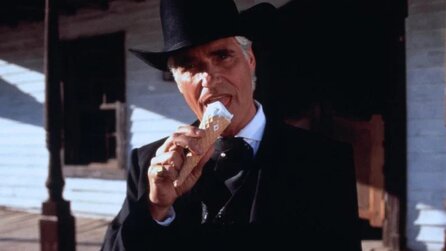 Das Kanu des Manitu: Das große Geheimnis um die Rolle von Sky du Mont wird endlich gelüftet - wen spielt er?