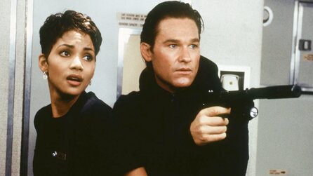 In einem 29 Jahre alten Action-Klassiker musste Kurt Russell eine halsbrecherische Notlandung hinlegen, die sogar von echten Piloten gelobt wird