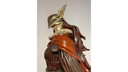Elden Ring Statue - Gewinnspiel für Plus-User