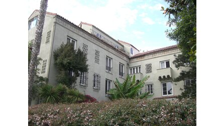 E3 Media: Embassy Hotel