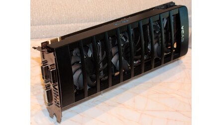 EVGA - Geforce-Grafikkarte mit zwei Grafikchips