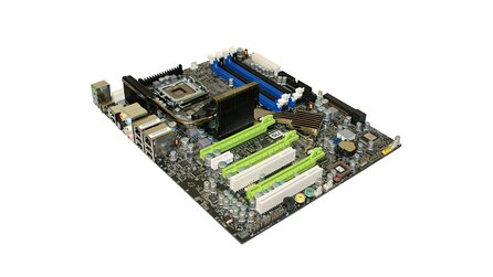 Evga Nforce 780i SLI FTW - Test: 775-Board mit Triple-SLI