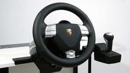 Fanatec ClubSport Table Clamp - Bilder