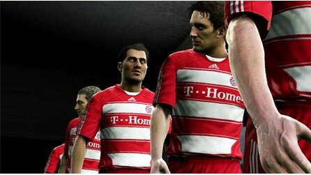 FIFA 09 - Spielerattribute automatisch aktualisiert