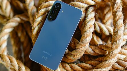 Das Samsung Galaxy A56 überzeugt im Test vor allem aus einem Grund so sehr, dass kaum ein Weg daran vorbeiführt: dem schnellen Preisverfall