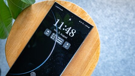 Samsung Galaxy S25 Ultra: Geleaktes Foto der Vorderseite zeigt Änderungen beim Display