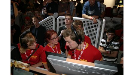 World in Conflict - Showmatch auf der GC: GameStar vs. Massive