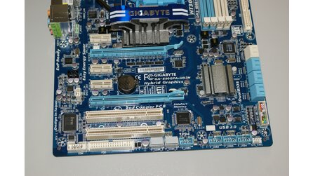 Gigabyte GPA890-UD3H