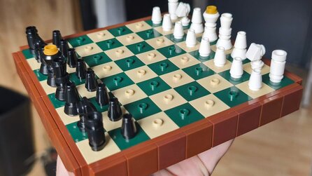 Lego-Fan designt ein Schachbrett, das er mitnehmen und zuklappen kann, die Figuren muss er aber nochmal neu designen