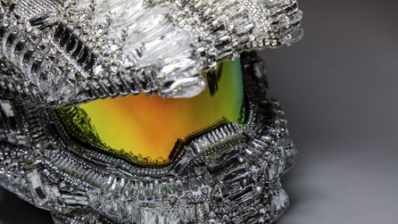 Halo 5 - Abgefahren: Master-Chief-Helm mit 25.000 Swarovski-Kristallen