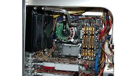 Intel - Eigene Wasserkühlung entwickelt