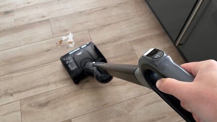 Ich dachte, ein Saugwischer für 200 Euro taugt nichts – aber er hat mein ekligstes Problem gelöst