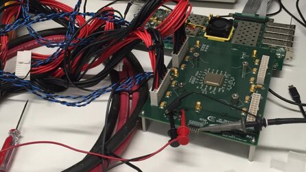 Prozessor mit 1000 CPU-Kernen - 115 Milliarden Befehle pro Sekunde bei 0,7 Watt