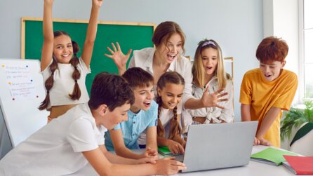 Das wäre früher kaum denkbar gewesen: Wie eine Lehrerin den Schülern ihre Zukunft zeigt und sie damit begeistert